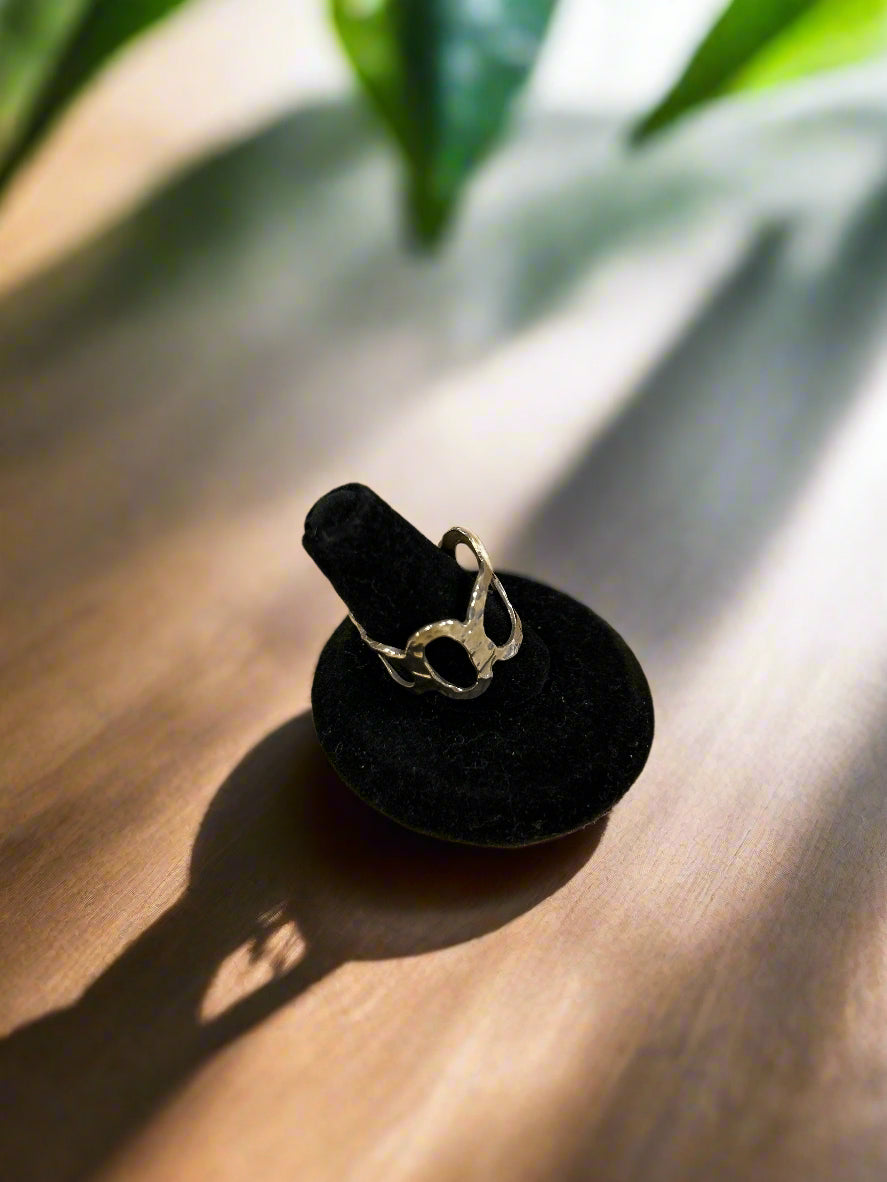 SS Hammed Circle Ring