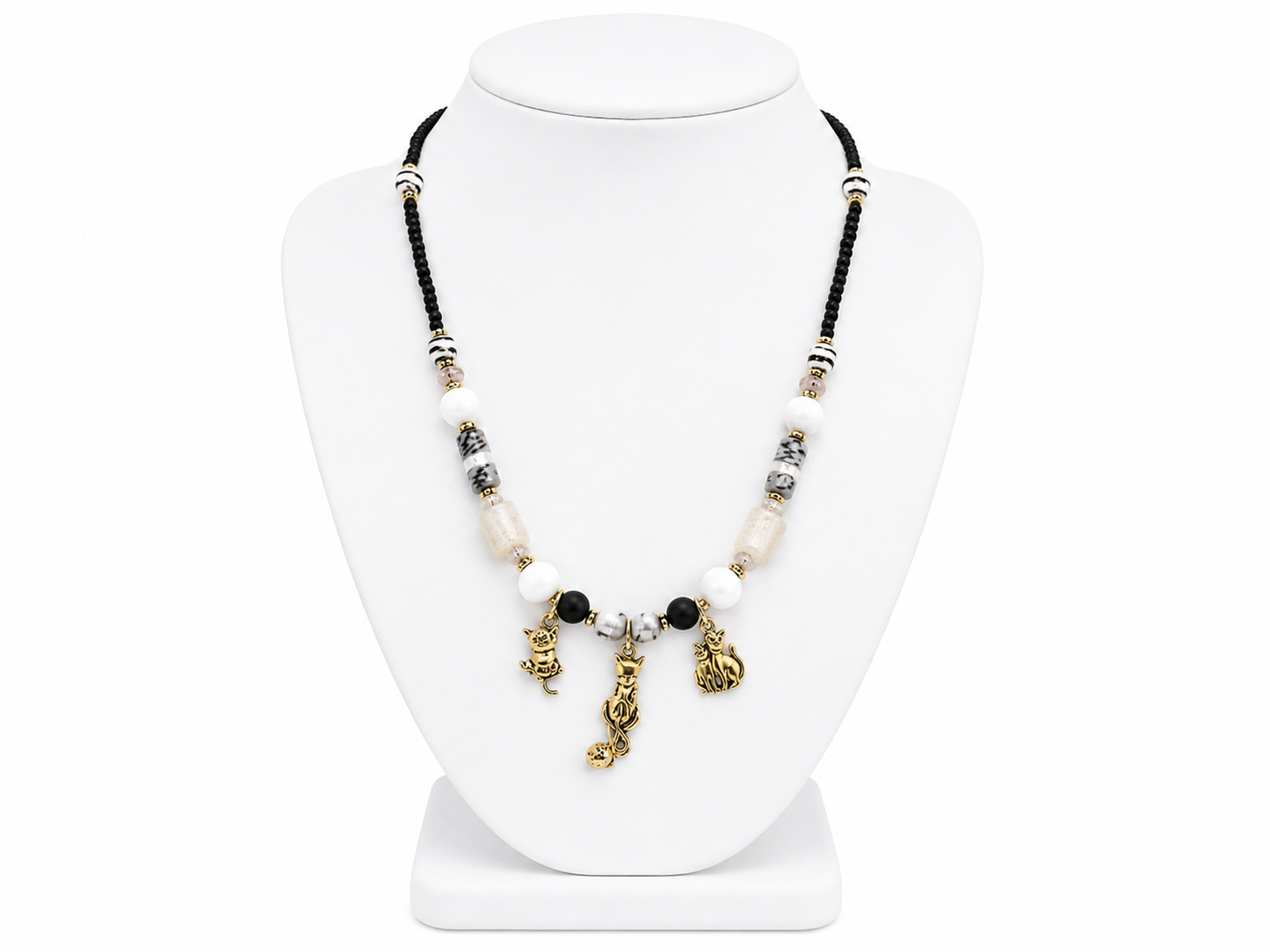 Carol Kent Whimsical Cat Charm Necklace