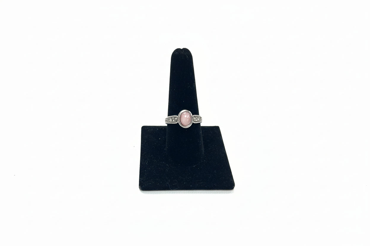 Pink Mother of Pearl Ring