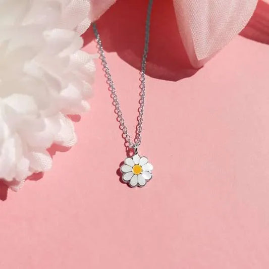 Daisy Charm Necklace