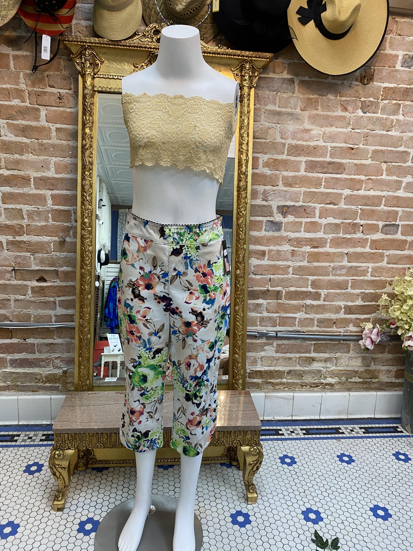 Klaveli Humm Capri Floral