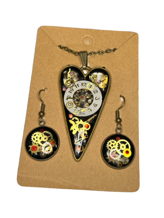 Gold & Red Time Heart Necklace Set