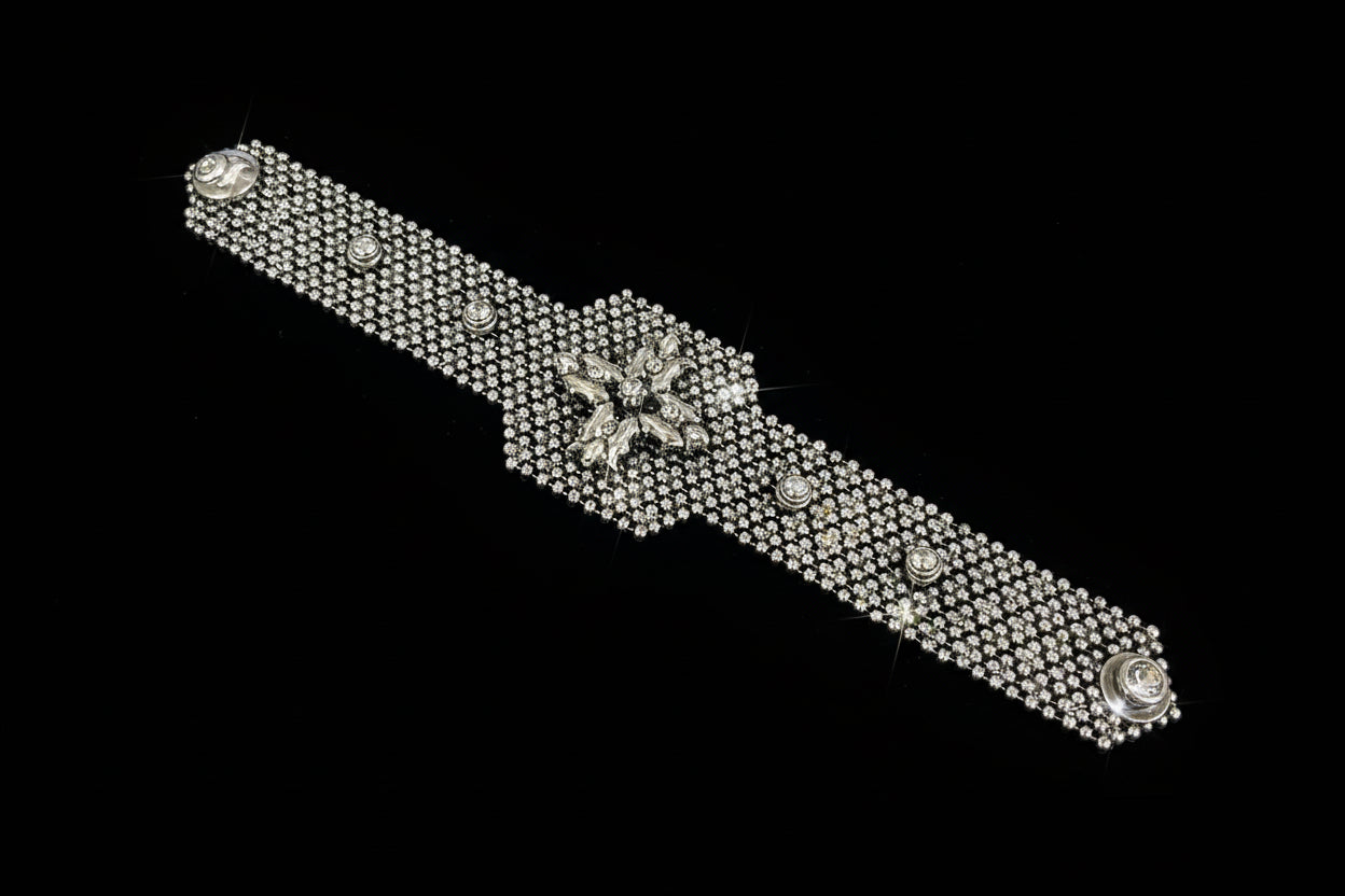 Cross Detail Liquid Metal Bracelet