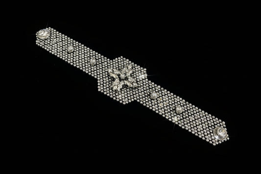 Cross Detail Liquid Metal Bracelet