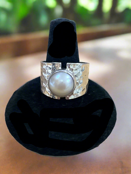 SS Pearl Stone Band Ring