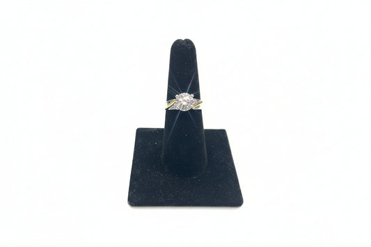 Classic Solitaire Ring