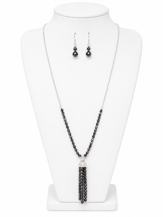 Midnight Elegance Tassel Necklace Set
