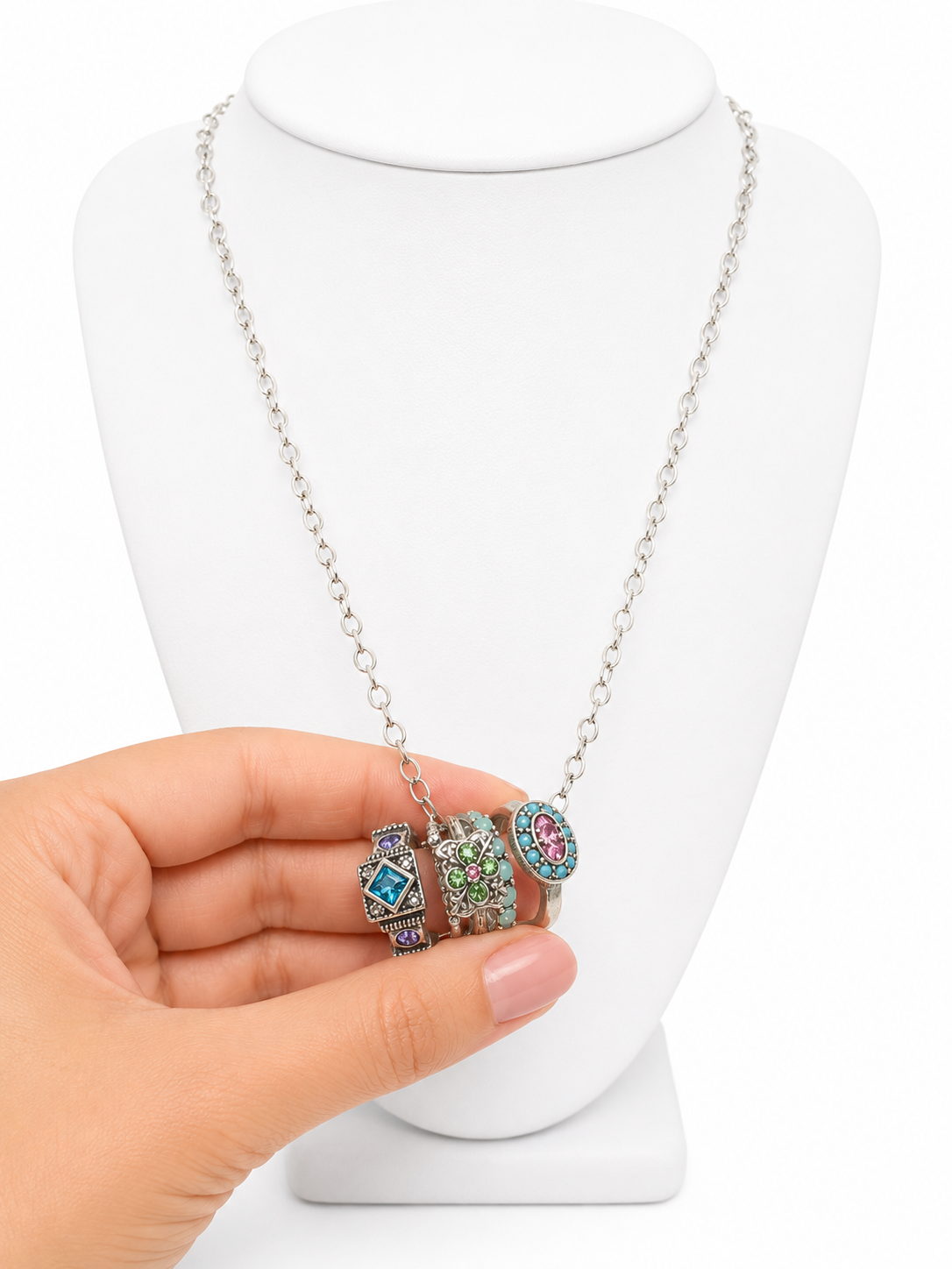5 Rings on a Necklace