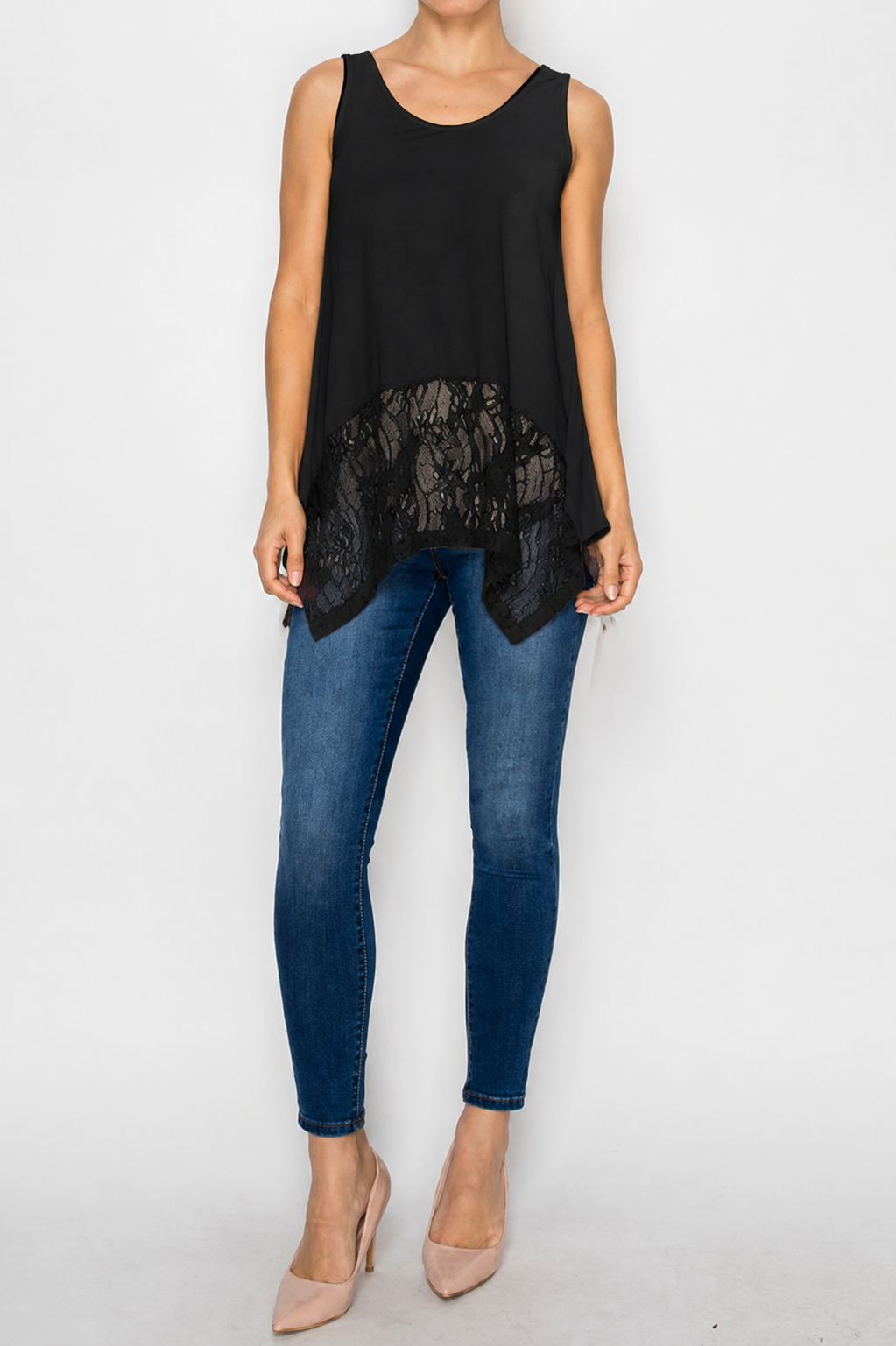 Soft Relaxed Tank With Delicate Sparkly Lace Hem