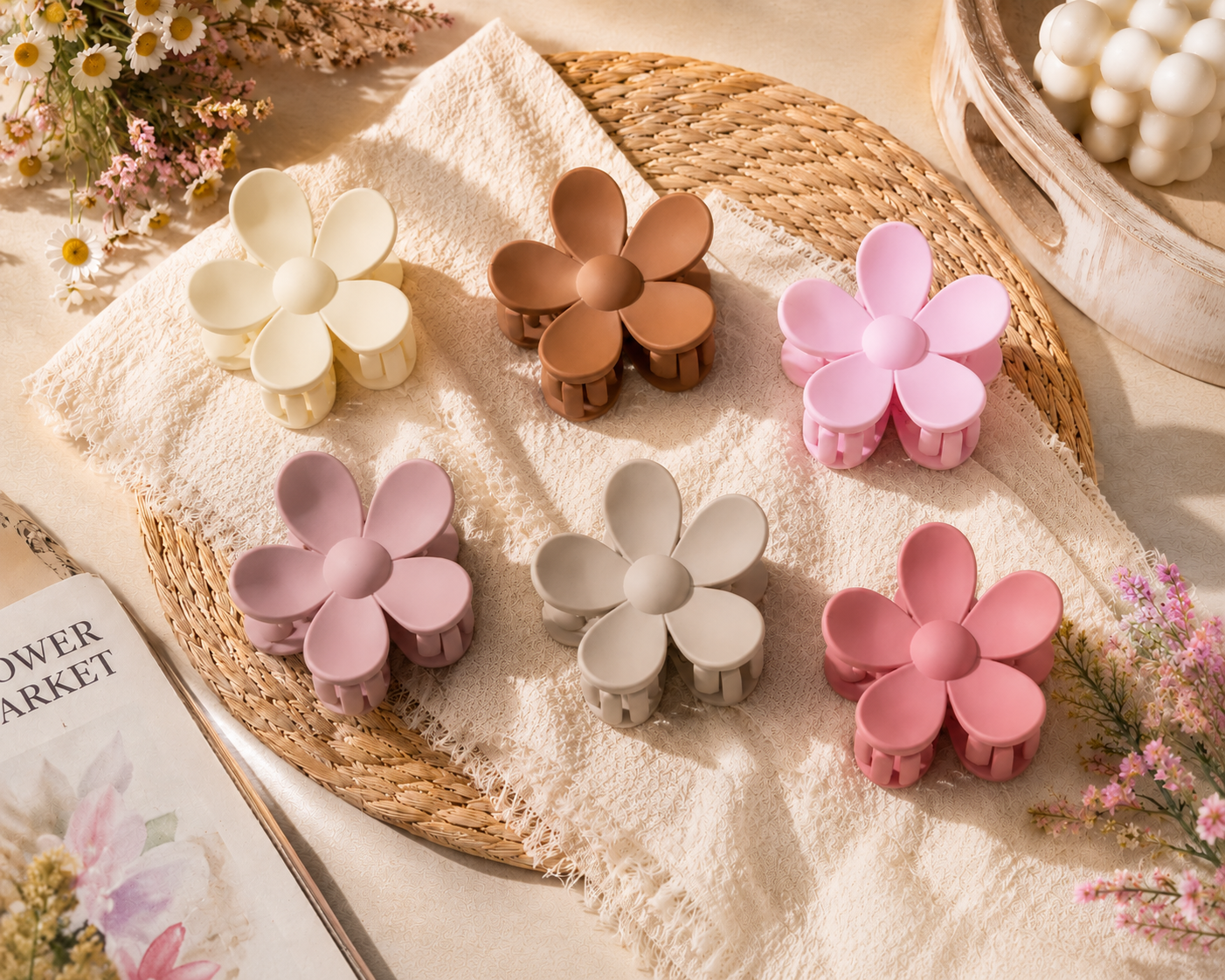 Matte Sweet Colors of Daisy Hair Clips