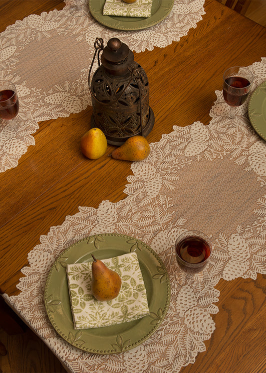 Highland Pine Runner