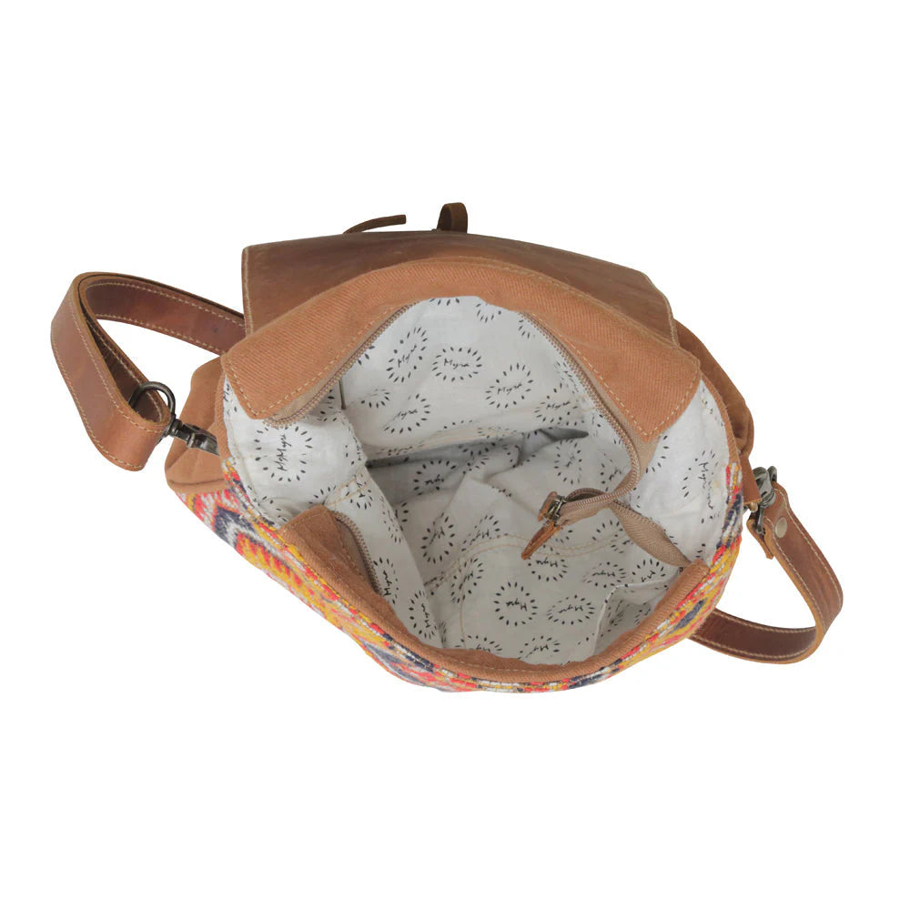 Peanut Brown Small & Crossbody Bag