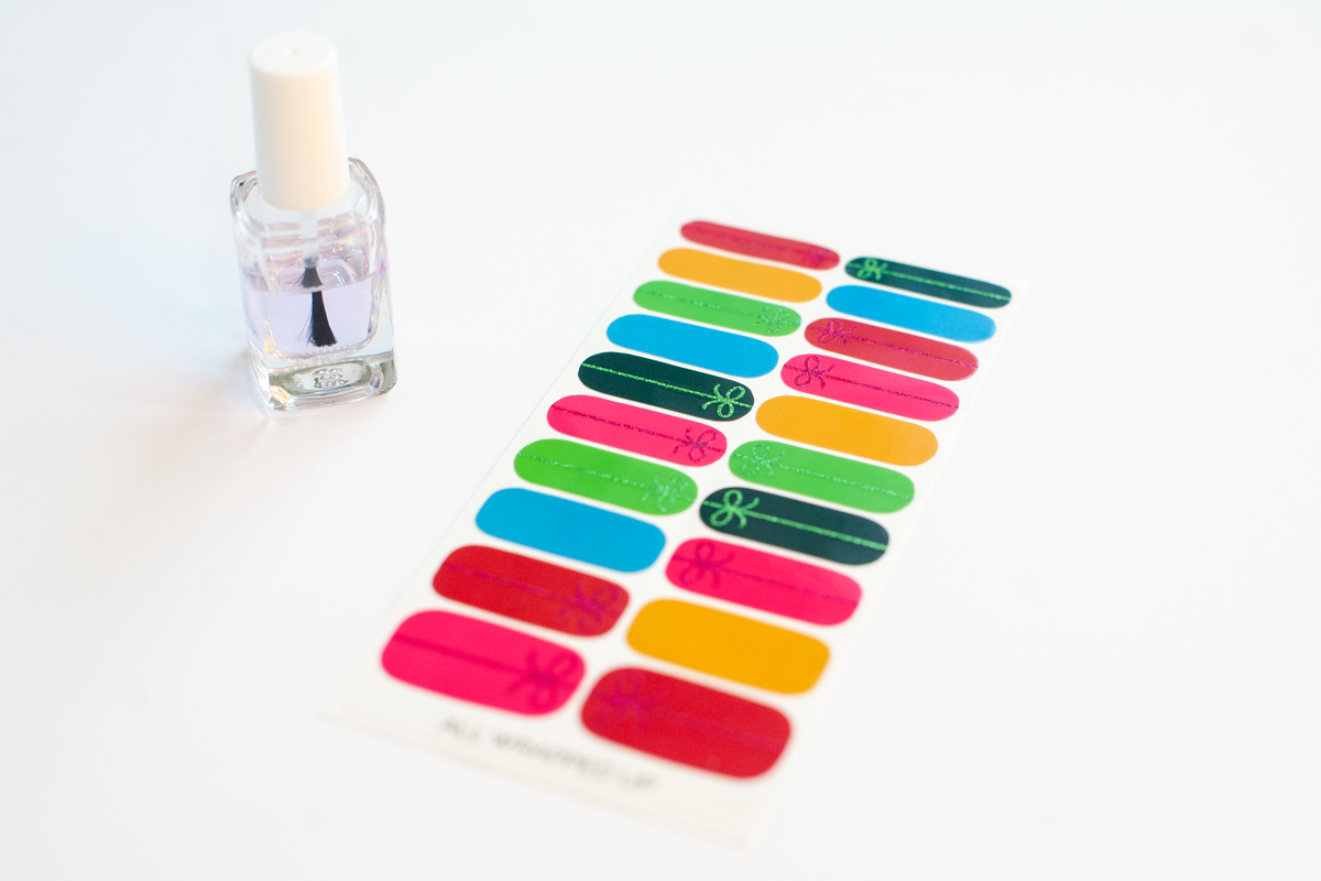 All Wrapped Up | Colorful Glitter Christmas Gifts Nail Wraps