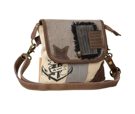 Vintage Adventurer Small & Crossbody Bag