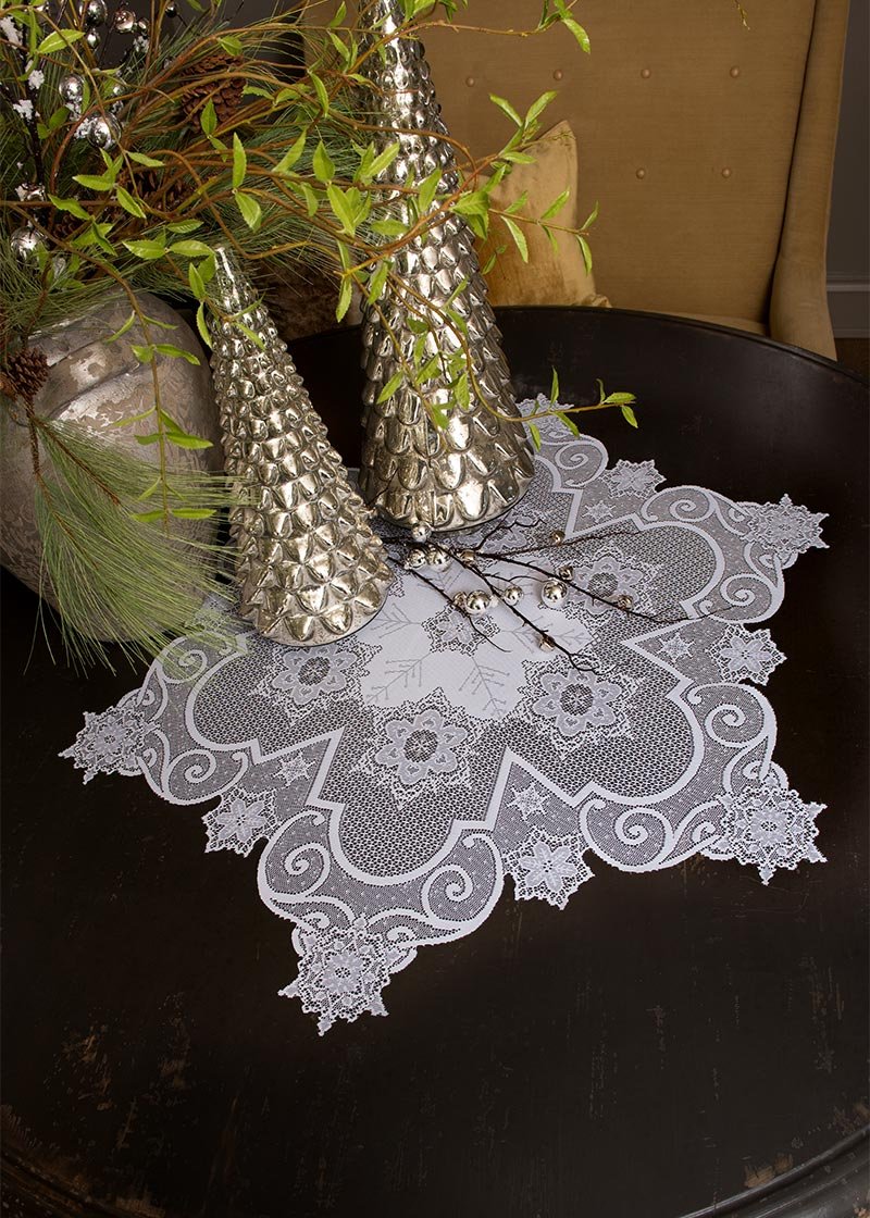 Snowflake Round Table Topper